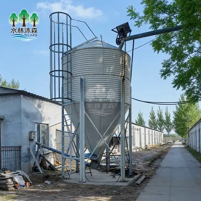 A Poultry House Feed Silo 